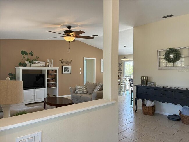 Building Photo - 2067 Newcastle Ln