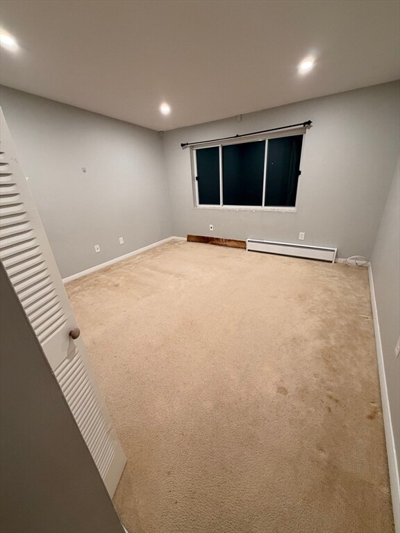 Building Photo - 74 Beach St