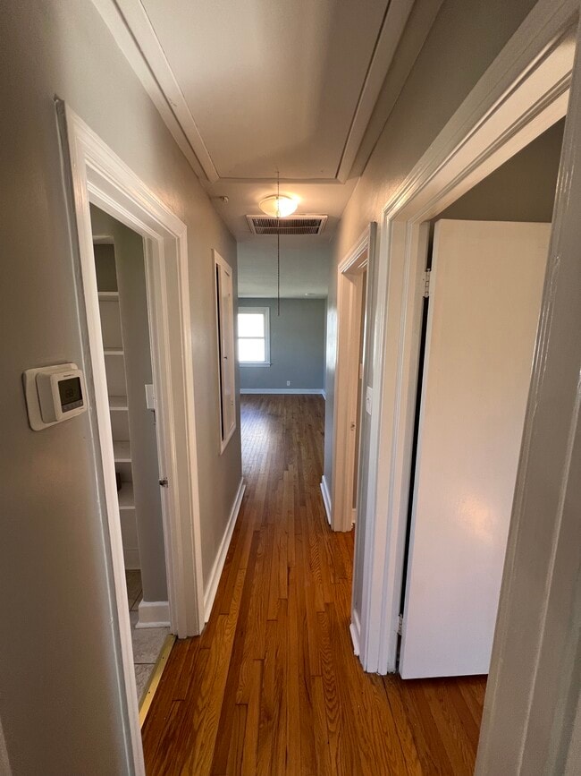 Building Photo - 3607 Harris Ave