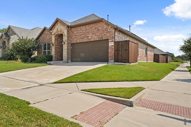 Building Photo - 3813 Gennaker Dr