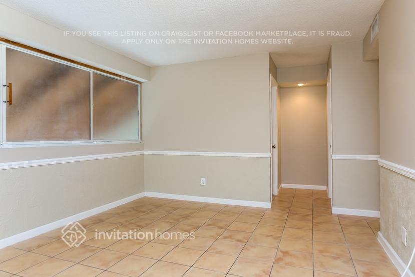 Building Photo - 1314 SW 131st Pl Cir E