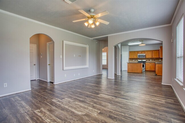 Building Photo - 25127 Florina Ranch Dr