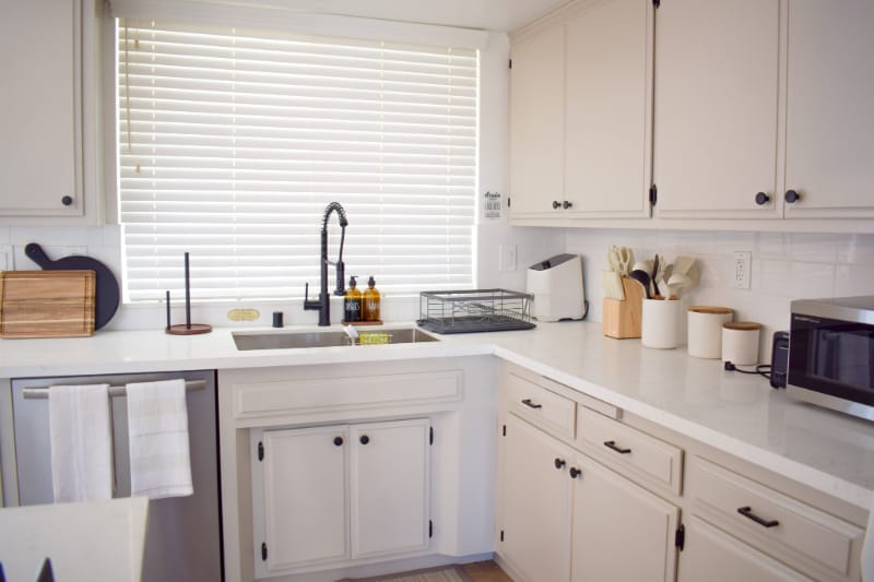 Building Photo - 4718 W Ave L-6