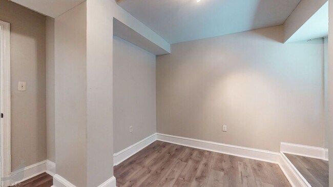 Building Photo - 1312 W St NW
