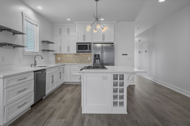 Building Photo - Modern 3 bedroom Home in East Nashville Close to the Most Popular Places in Nashville!