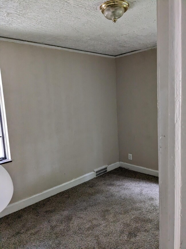 Building Photo - 13988 Prevost St