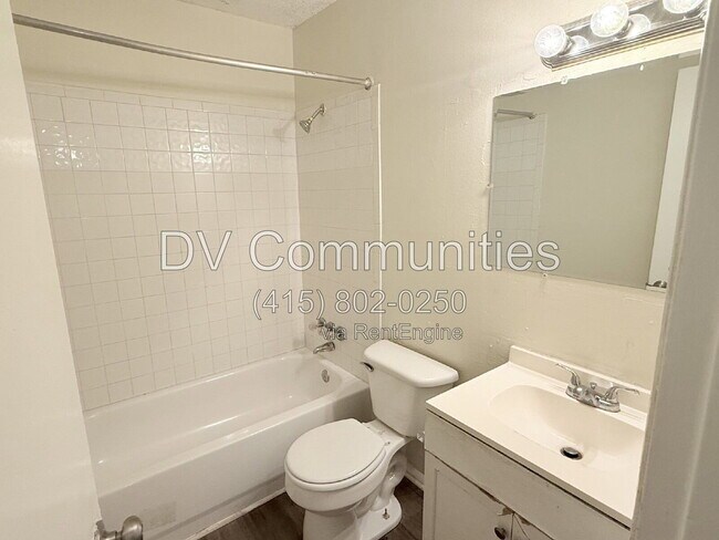 Building Photo - 2409 13th St W