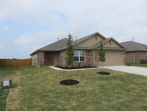 Building Photo - 245 Voss
