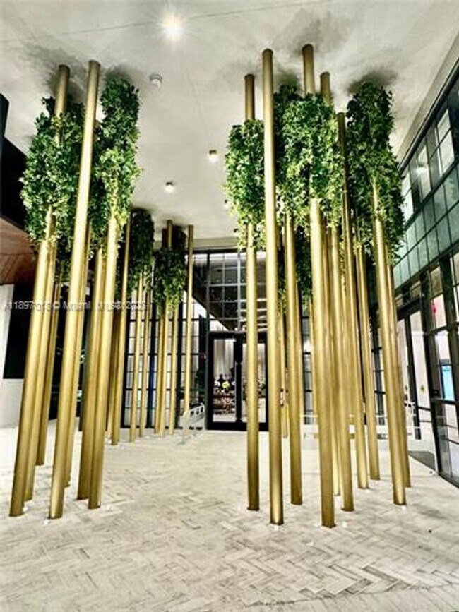 Building Photo - 159 NE 6th St