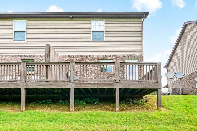 Building Photo - 1772 Spring Water Drive