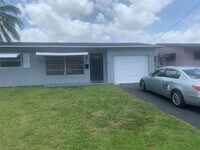 Building Photo - 2761 NW 69th Ave