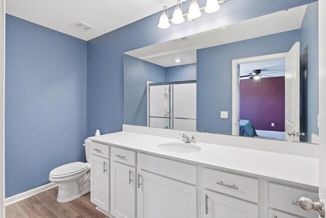 Building Photo - 326 Sedona Dr