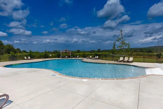 Building Photo - 396 Jackson Pt Cir