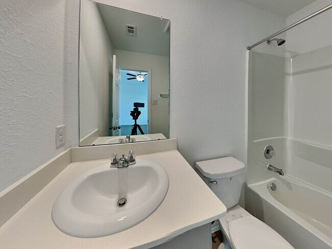 Building Photo - 22407 Sonora River Trce