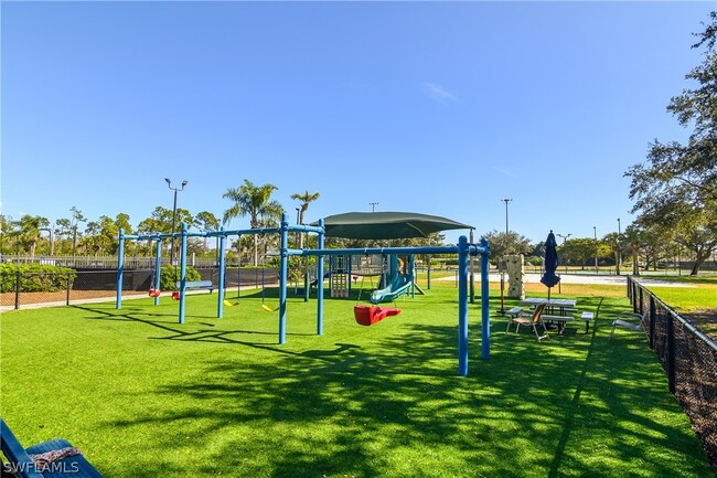 Building Photo - 21572 Brixham Run Loop