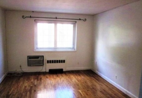 Building Photo - 20 Saint Paul St