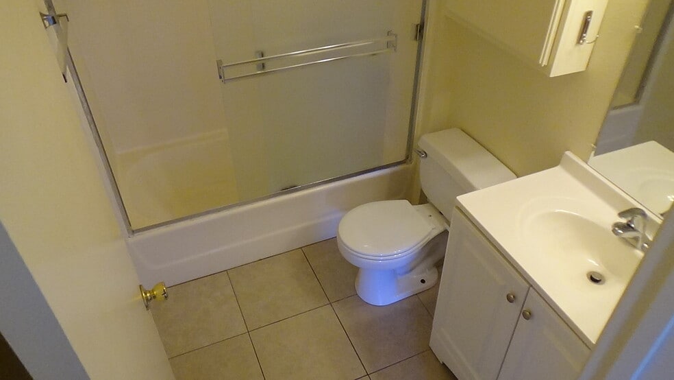 Bathroom - 721 Summerwood Ln