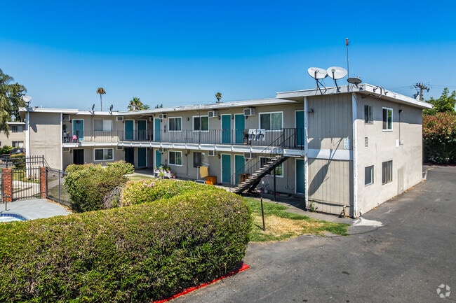 Alternate Building Photo - Rivergate Apartments