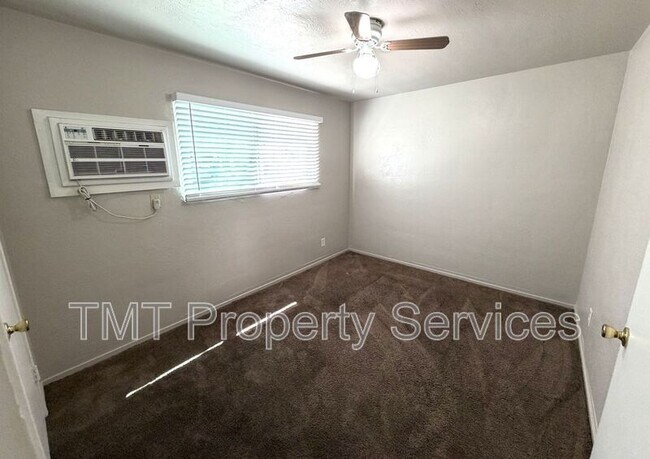 Building Photo - 2530 S St