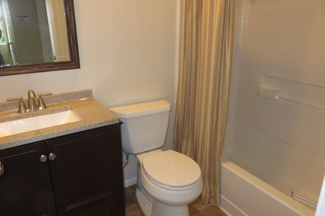 Building Photo - Townhome for Rent — La Jolla Village, South Point Community