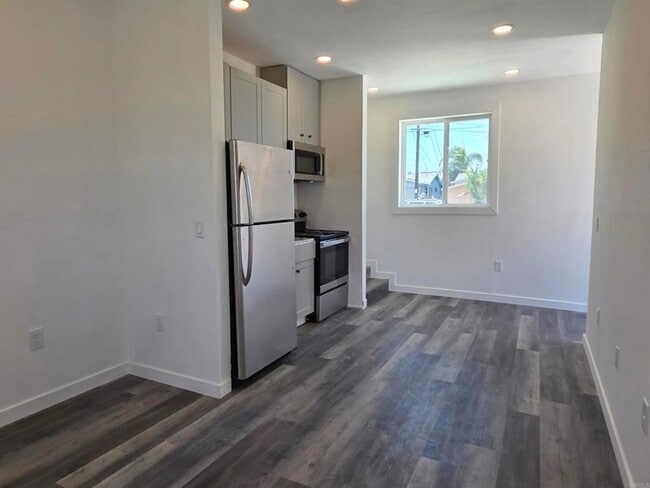 Building Photo - 1819 Oakshire Ct