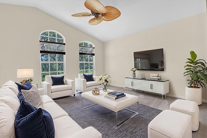 Building Photo - 11418 Tee Time Cir