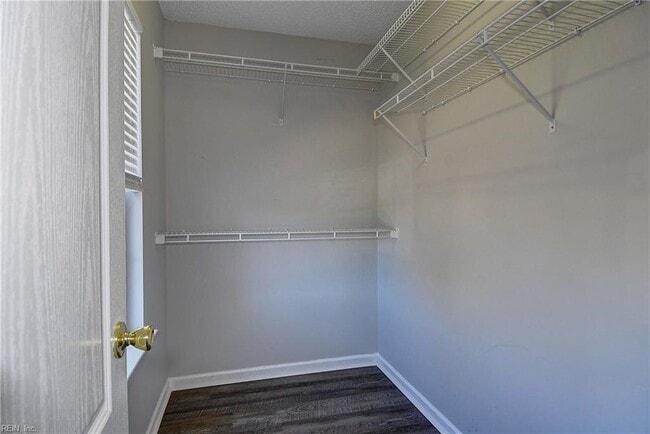Building Photo - 3504 Fontwell Ct