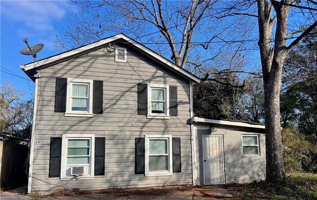 Building Photo - 926 Moreland Ave SE