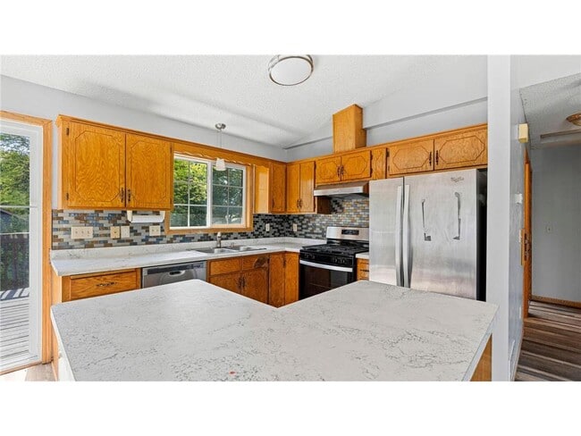 Building Photo - 11874 Jonquil St NW