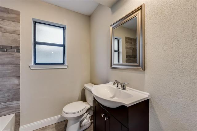 Building Photo - 119 Chris Ct
