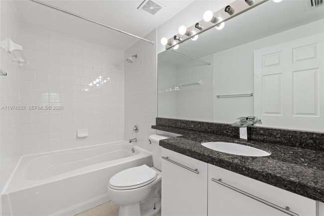 Building Photo - 2440 E Preserve Way