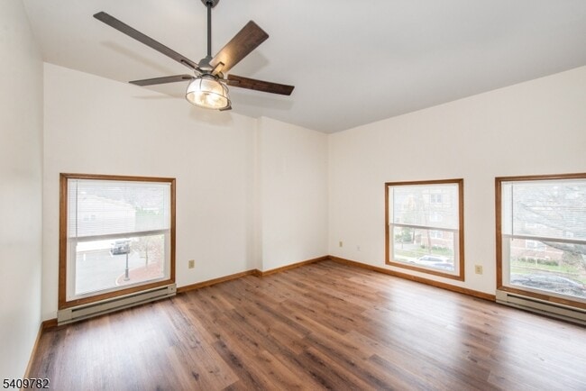 Building Photo - 21 Springfield Ave