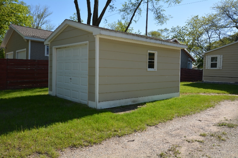 Building Photo - 715 Barlow St