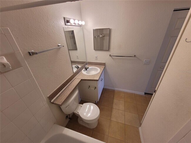 Building Photo - 36100 Lake Chase Blvd