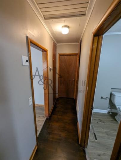 Building Photo - 403 E 21st St