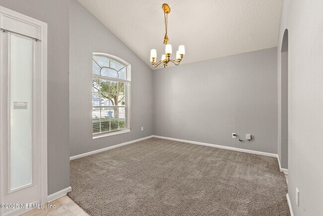 Building Photo - 2987 Bright Eagle Dr