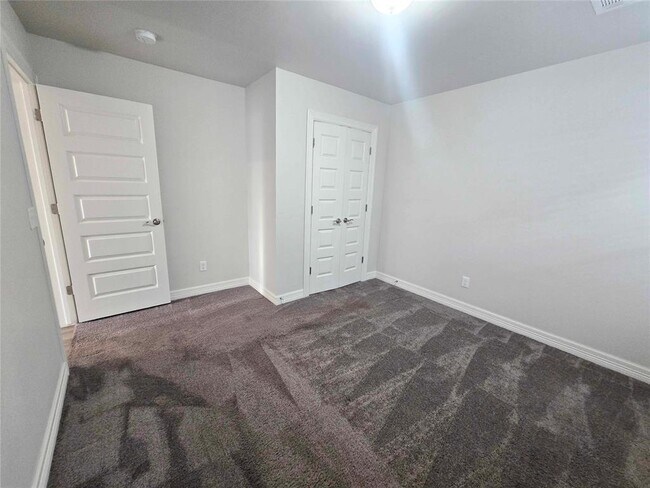 Building Photo - 9221 Anaum Ln