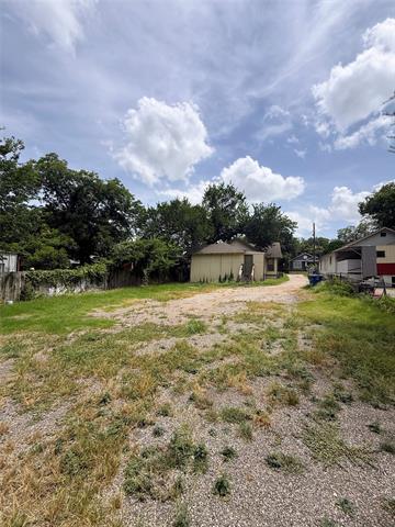 Building Photo - 1007 W Clarendon Dr