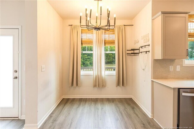 Building Photo - 308 Countryside Dr