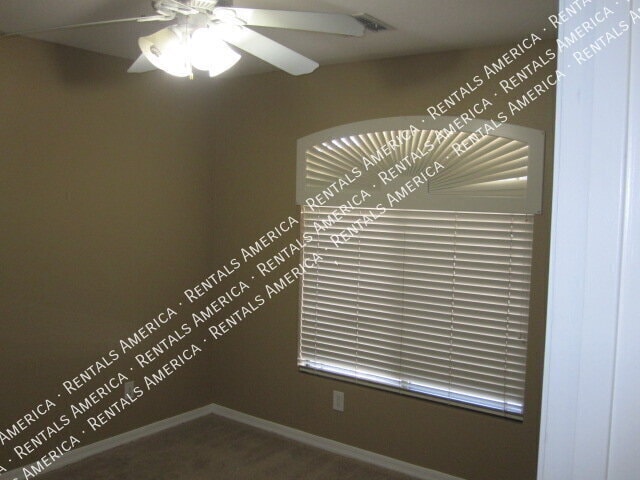 Building Photo - 12047 W Dos Rios Dr