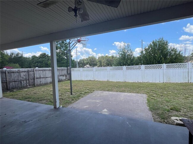Building Photo - 6443 Ashville Dr