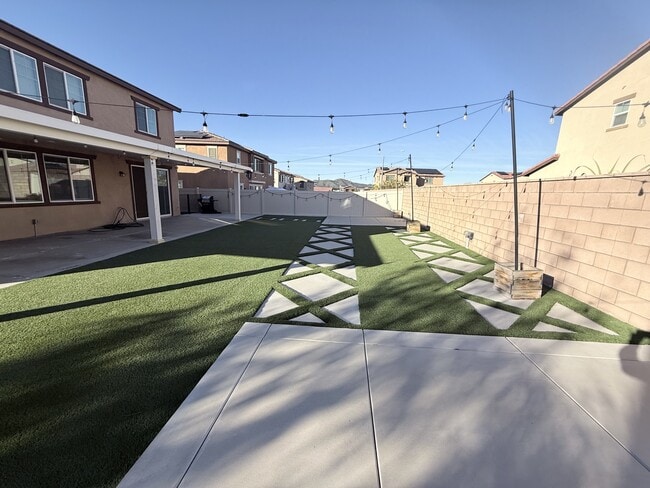 Building Photo - 31124 Hanover Ln