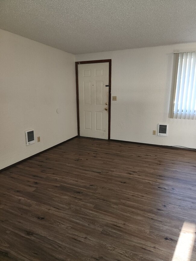 Building Photo - 47-47 N 8th St