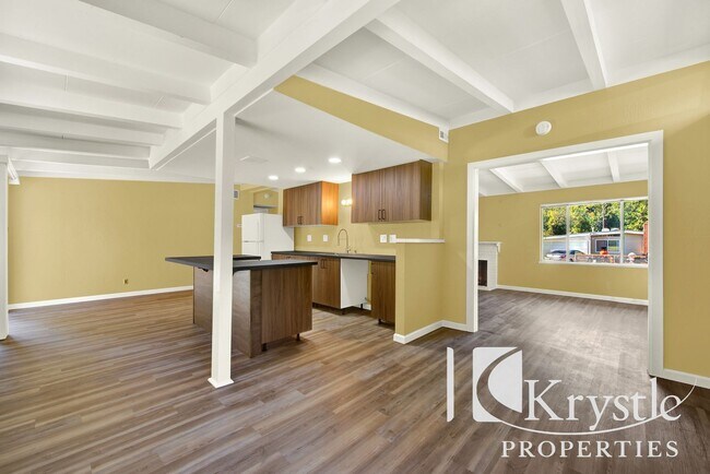 Building Photo - Updated Vallejo Home with Large Yard and 2-Car Garage