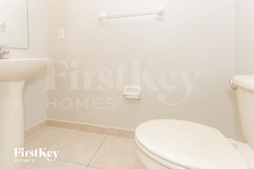 Building Photo - 14000 SW 260th St