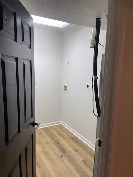 Building Photo - 108 Kenilworth Ct