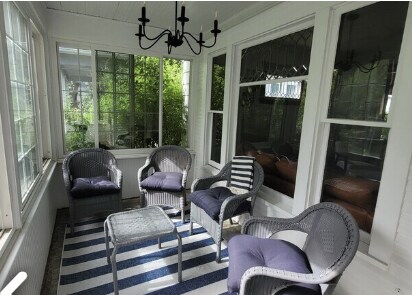 Front porch - 1121 6th St S