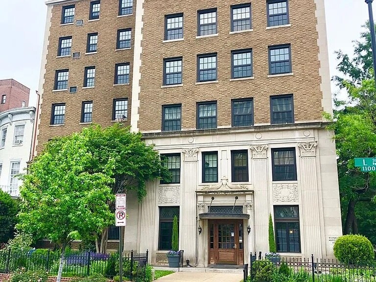 Building Photo - 1101 L St NW