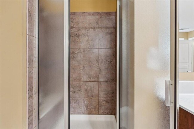 Building Photo - 410 After Glow Smt