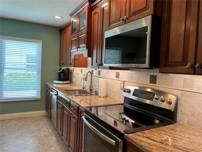 Building Photo - 2532 Stony Brook Ln